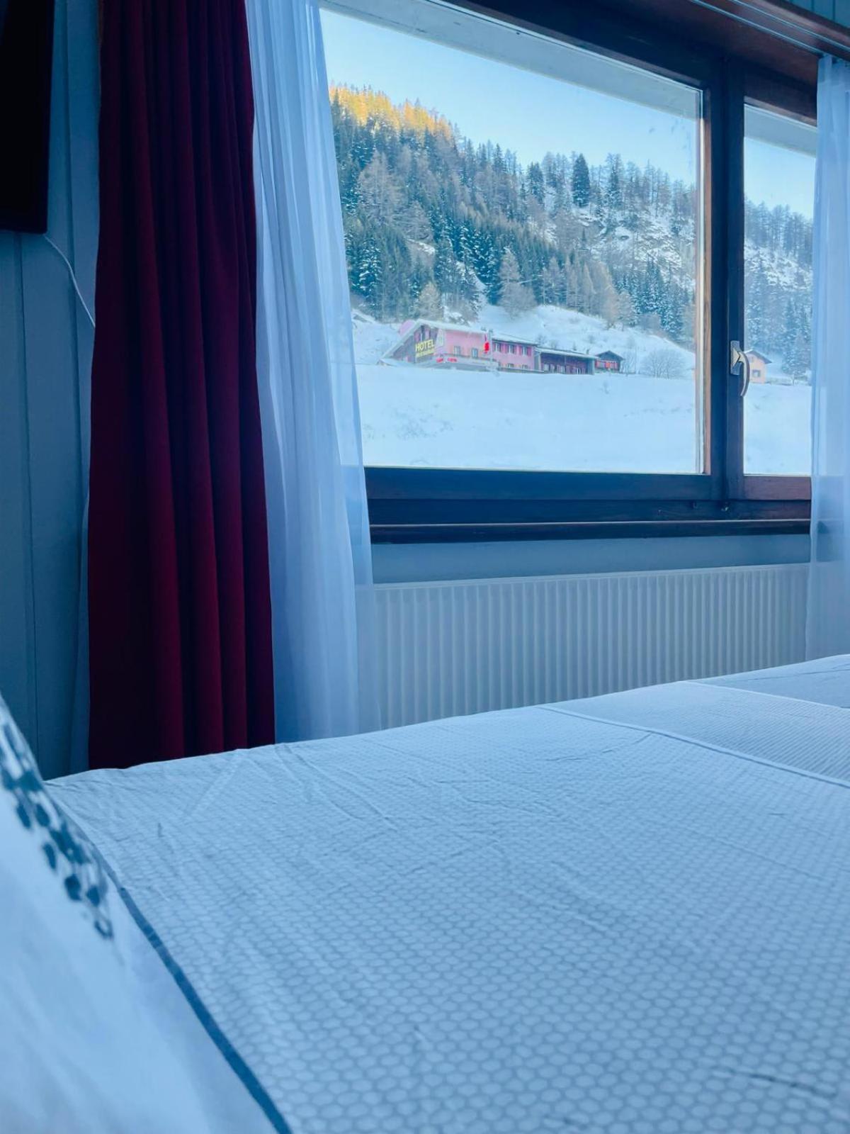 Auberge Des Charmettes Bourg-Saint-Pierre Ngoại thất bức ảnh